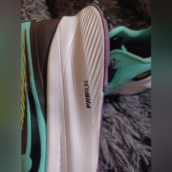 Saucony women's tenis shoes size 9 - Picture 6 of 7